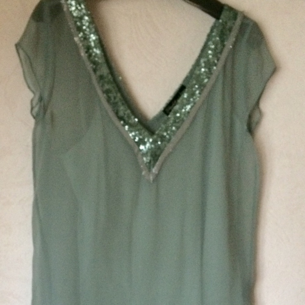 Elizabeth and James two-piece top small